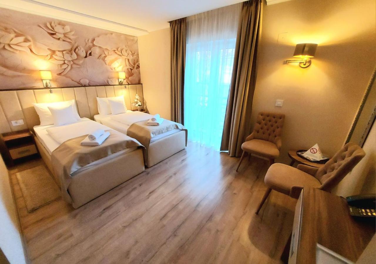 Papuli Rooms 4U Senta Extérieur photo