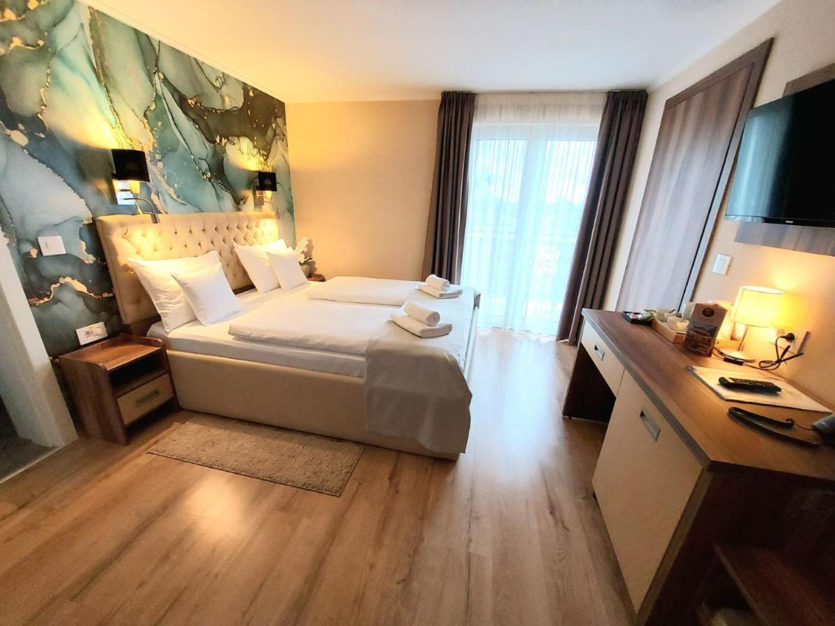 Papuli Rooms 4U Senta Extérieur photo